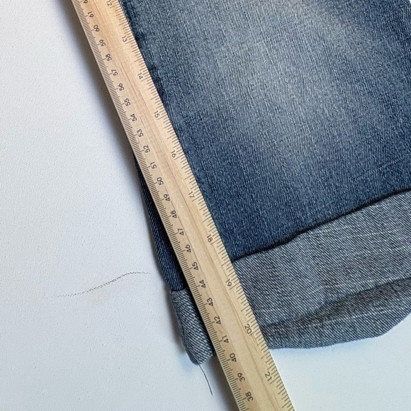 Vintage Y2K 7 For All Mankind Dojo Capri Jeans Size 28 Low Rise - Picture 3 of 7